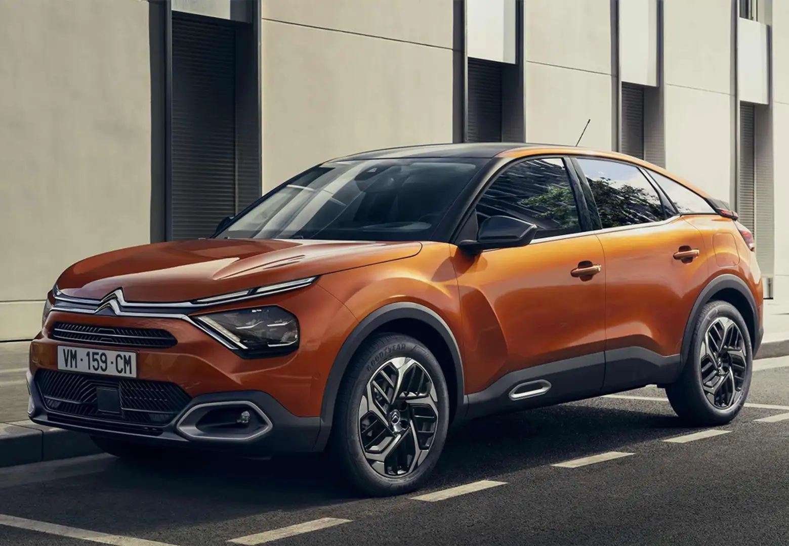 Citroen C4 1.2 PureTech Shine S&S EAT8 130 Orange - 1