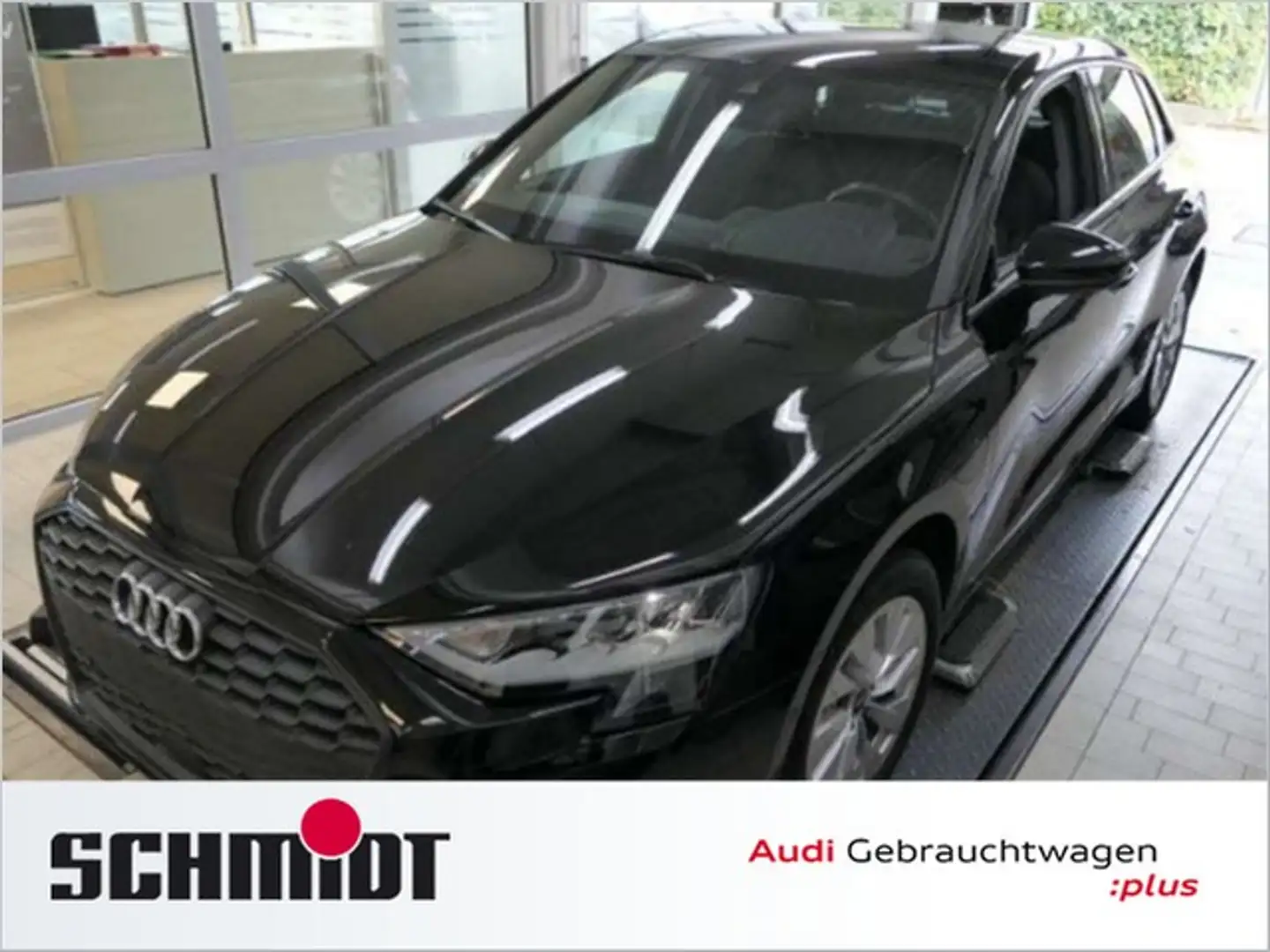 Audi A3 Sportback 40 TFSIe LED SHZ Parkass. PDC+ Schwarz - 1