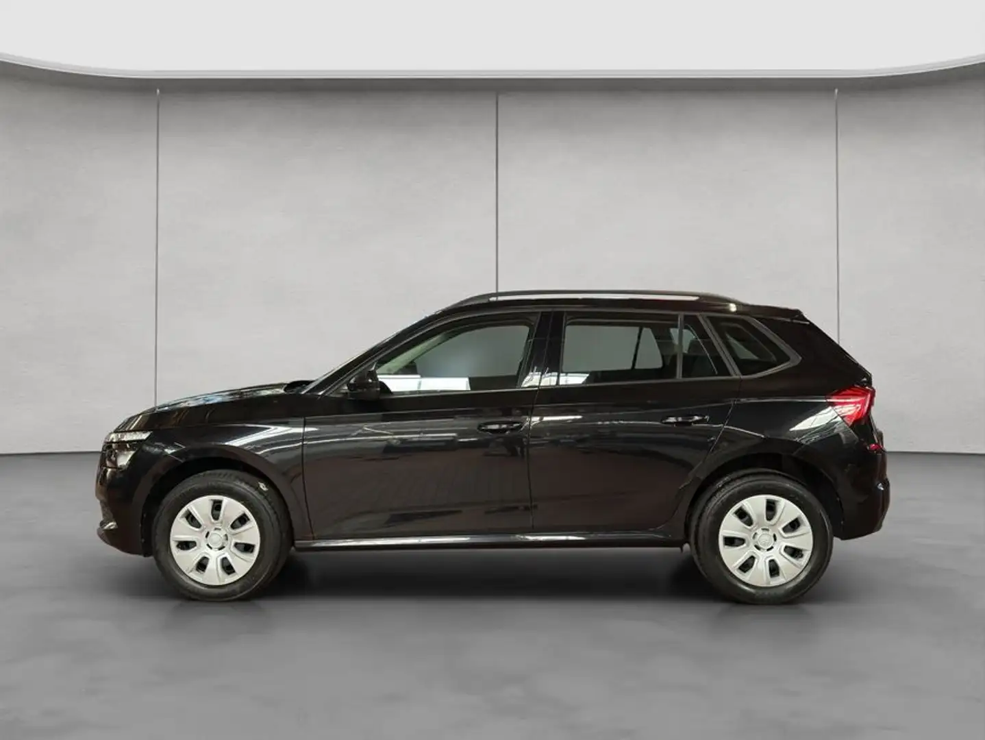 Skoda Kamiq 1.0 TSI Active Schwarz - 2