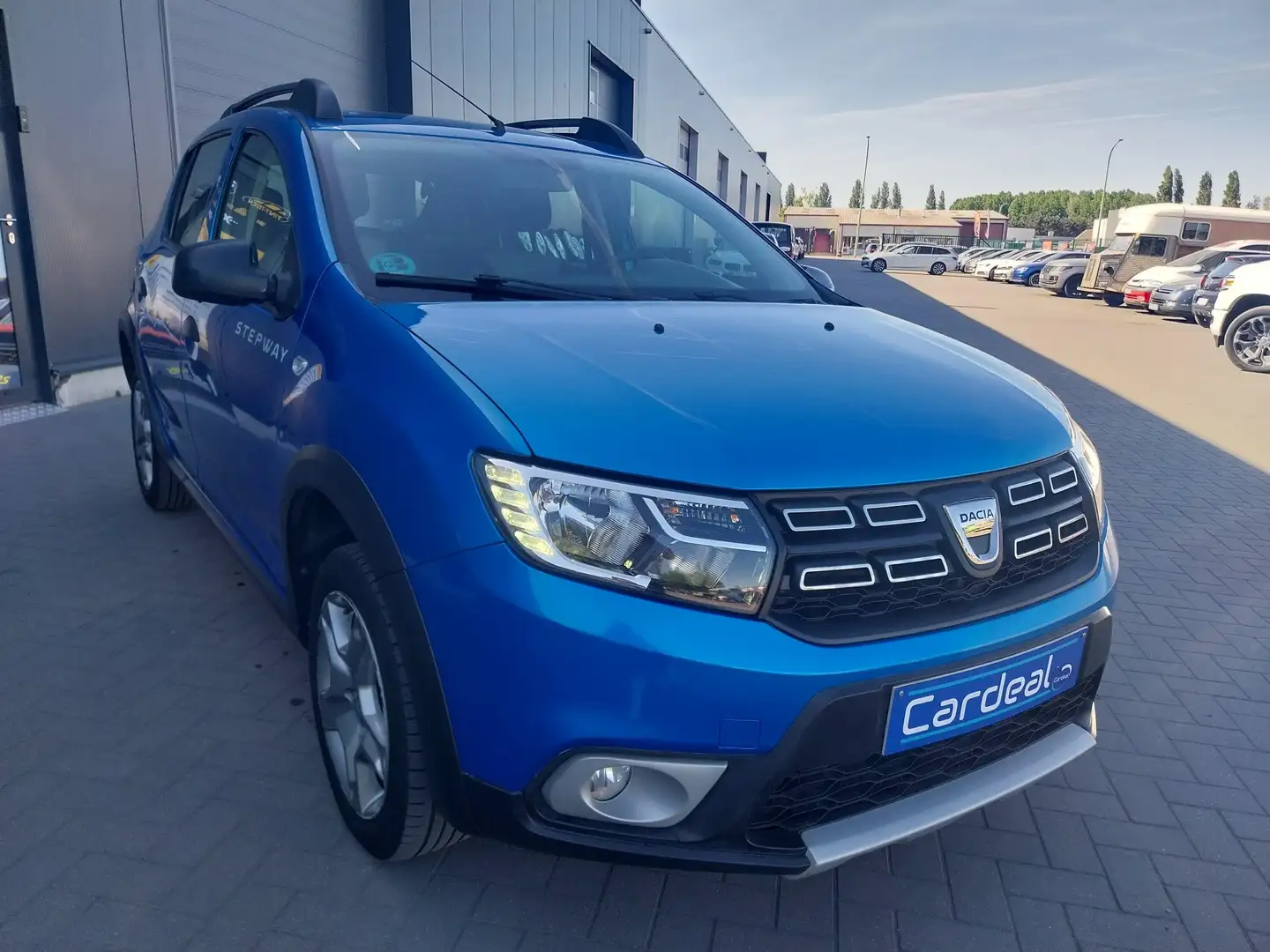 Dacia Sandero 1.0i SCe (EU6.2)/AIRCO/BLUETOOTH/GARANTIE.12.MOIS/ Bleu - 1