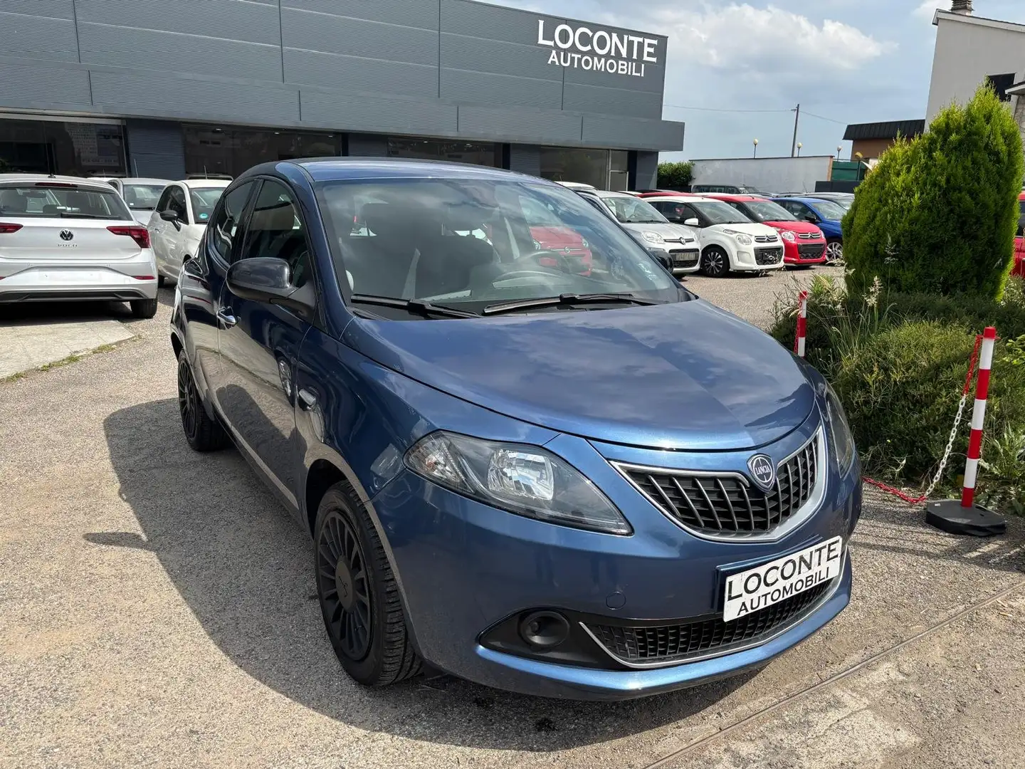 Lancia Ypsilon 1.0 firefly hybrid Gold s Azul - 1