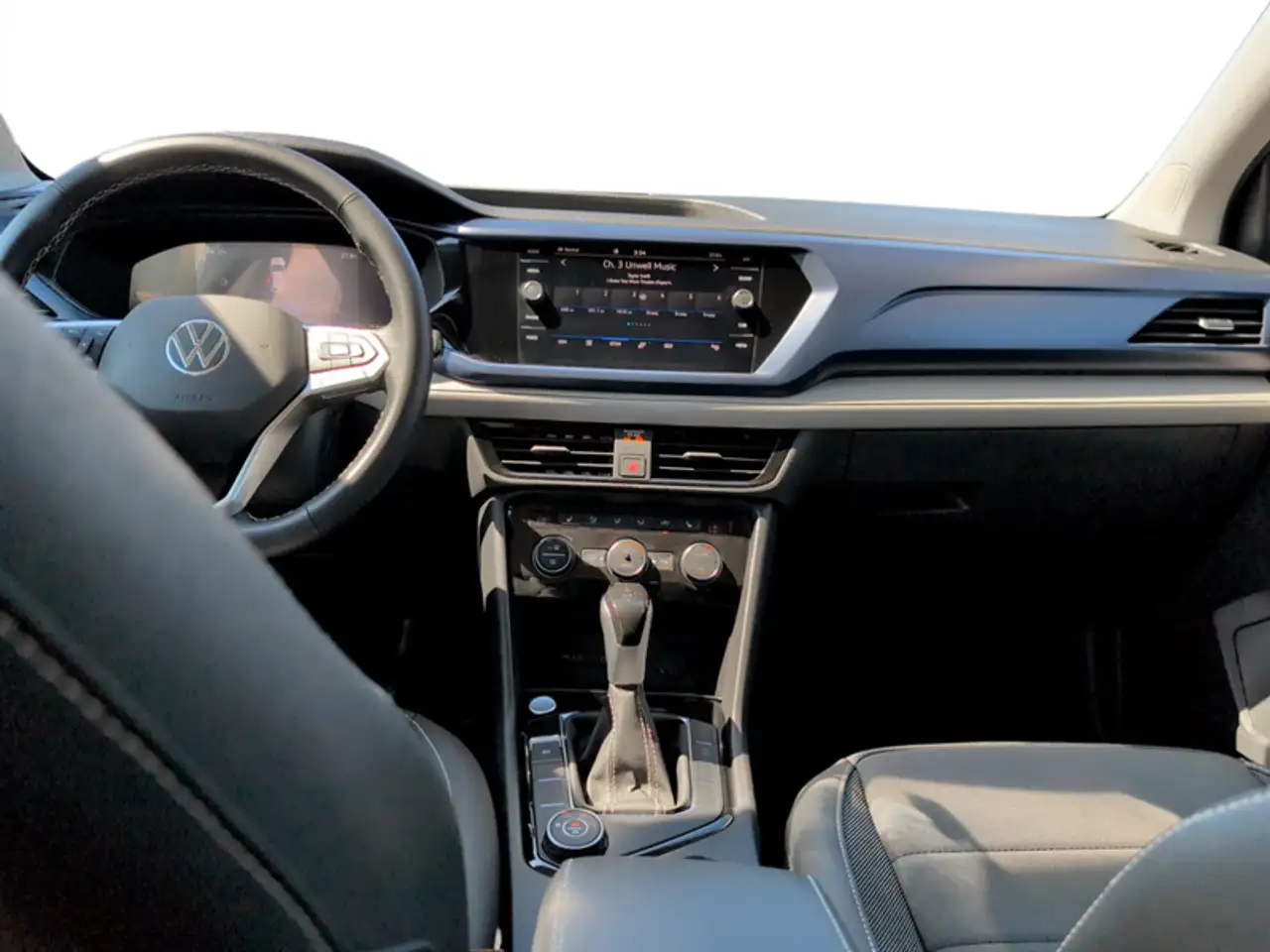 Volkswagen Taos снимка Volkswagen Taos