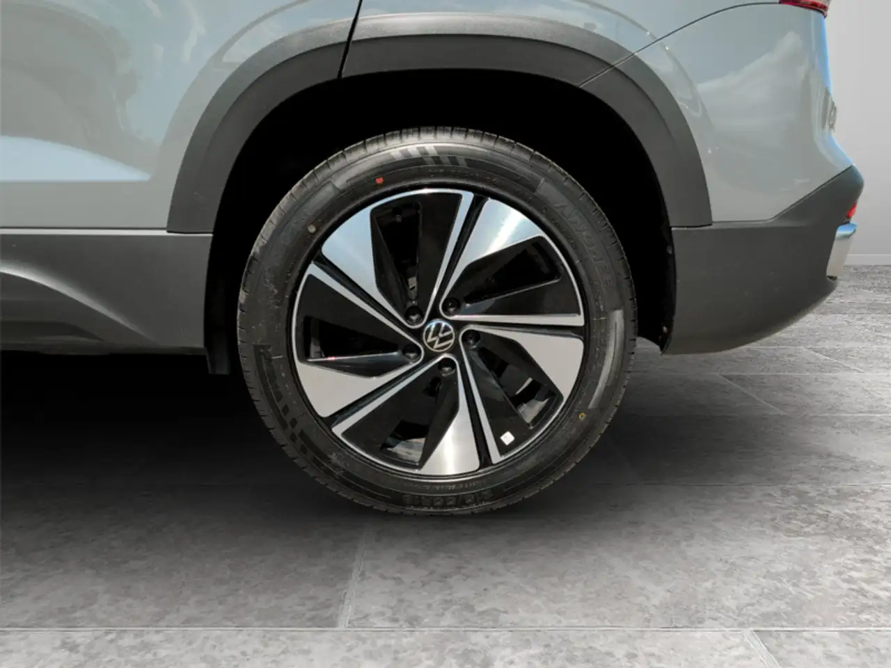 Volkswagen Taos снимка Volkswagen Taos