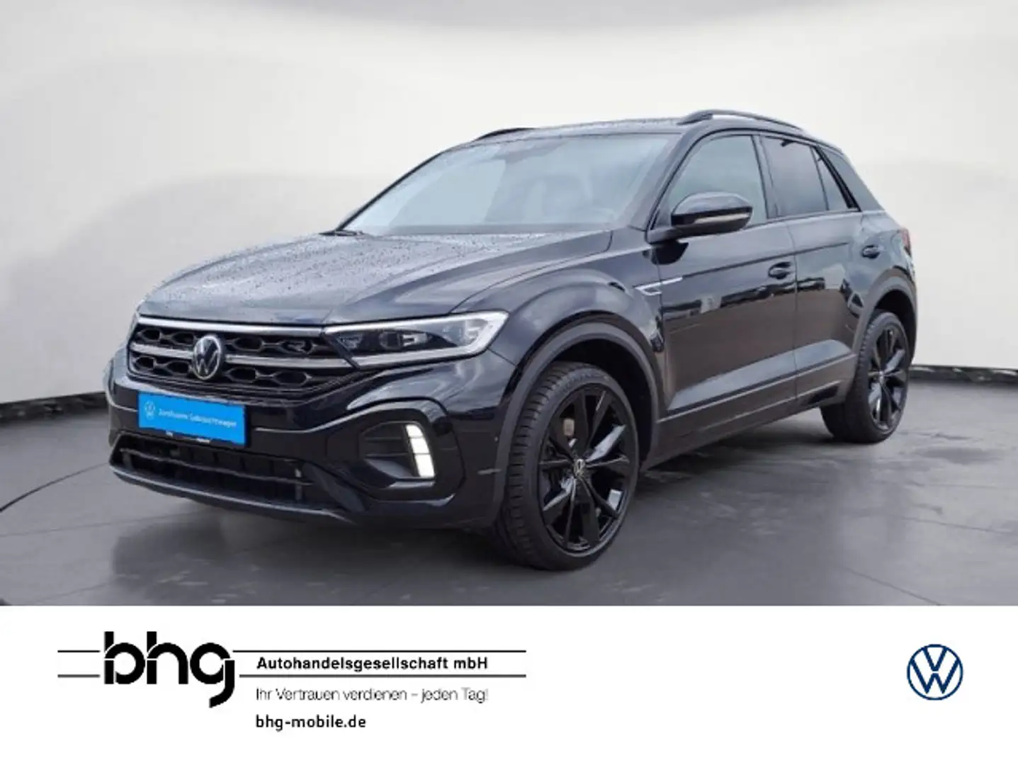 Volkswagen T-Roc 1.5 TSI DSG R-Line IQ.Light AHK Pano DCC Schwarz - 1
