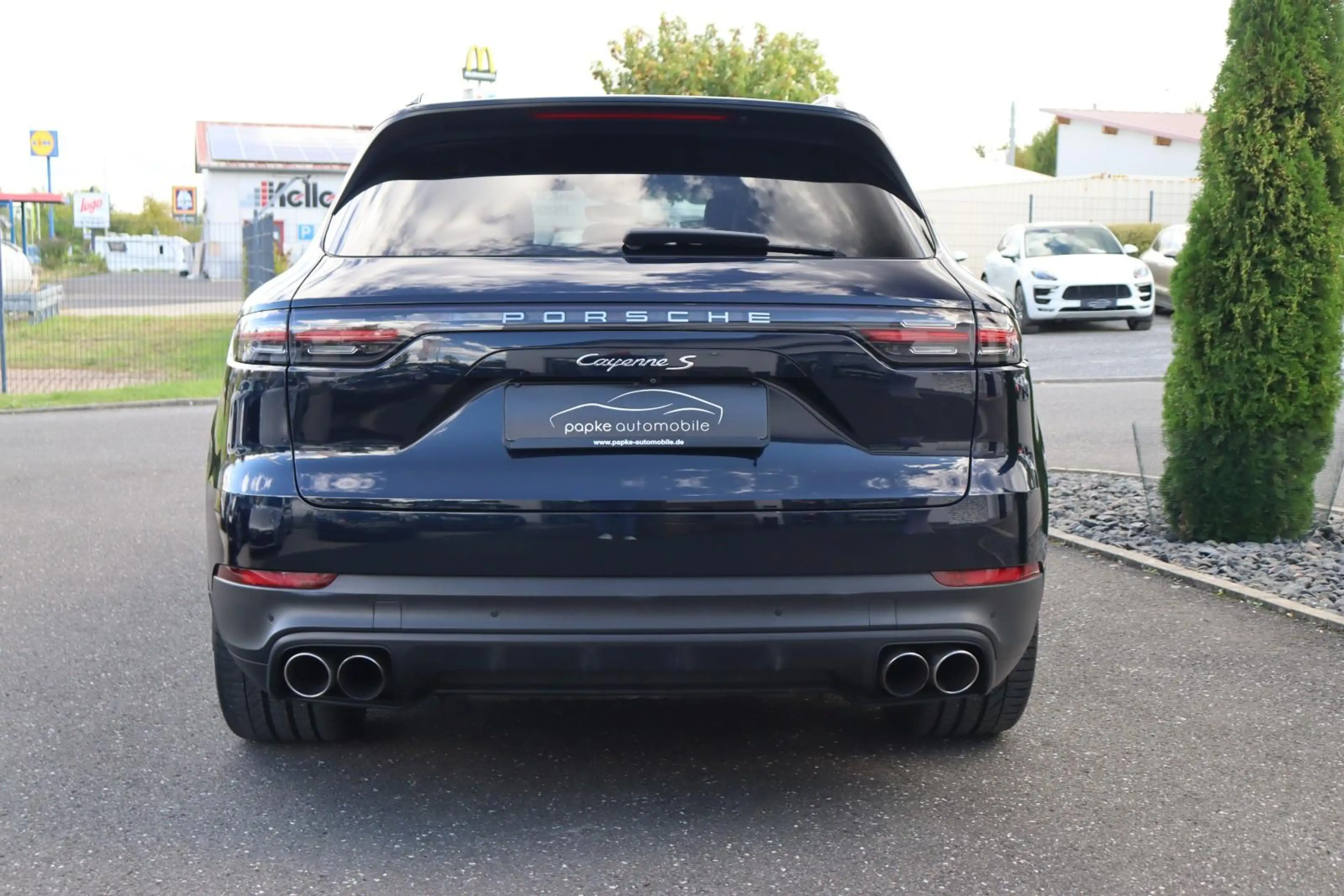 Porsche Cayenne S +LUFT+PANO+LED+ASSISTENZ+LENKUNG-HINTEN+ — photo 6