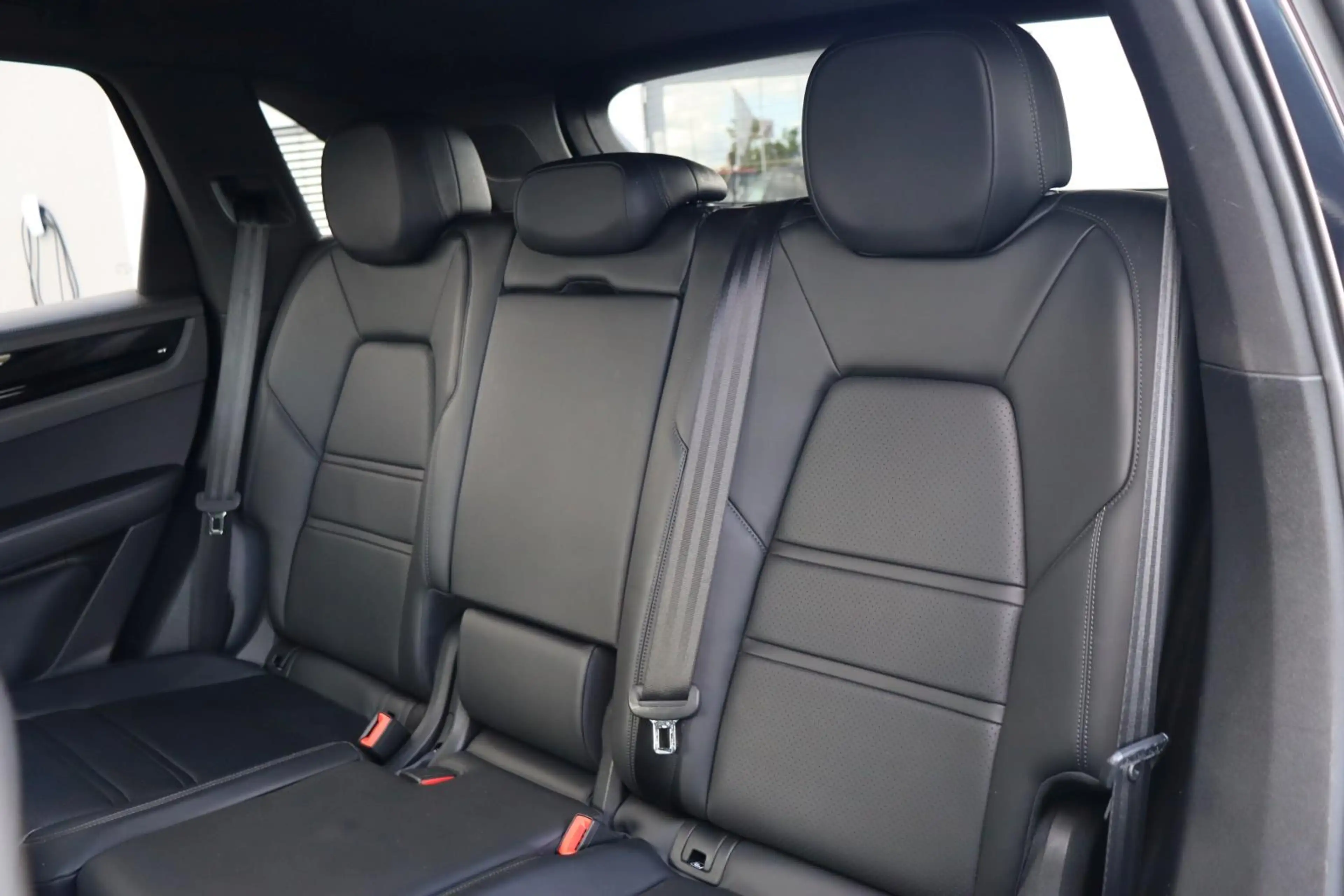 Porsche Cayenne S +LUFT+PANO+LED+ASSISTENZ+LENKUNG-HINTEN+ — photo 13