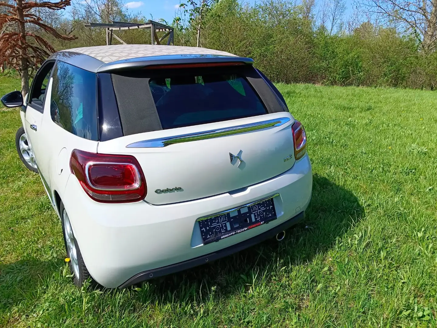 DS Automobiles DS 3 DS3 Cabrio PureTech 110 S Beyaz - 2