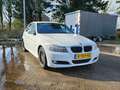 BMW 320 i Business Line Wit - thumbnail 1