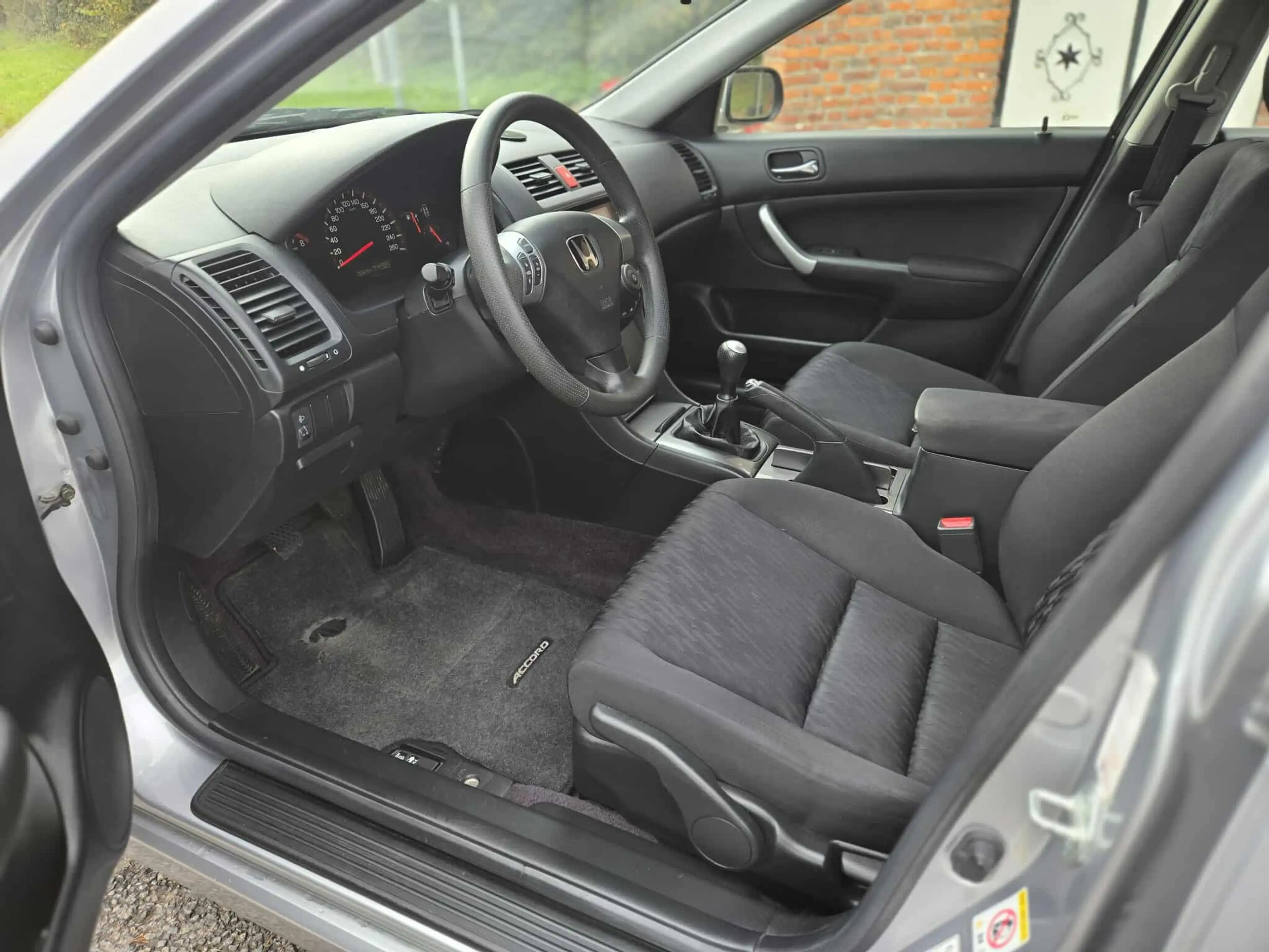Honda Accord Accord 2.0 i 69000Km 1er propriétaire — photo 14