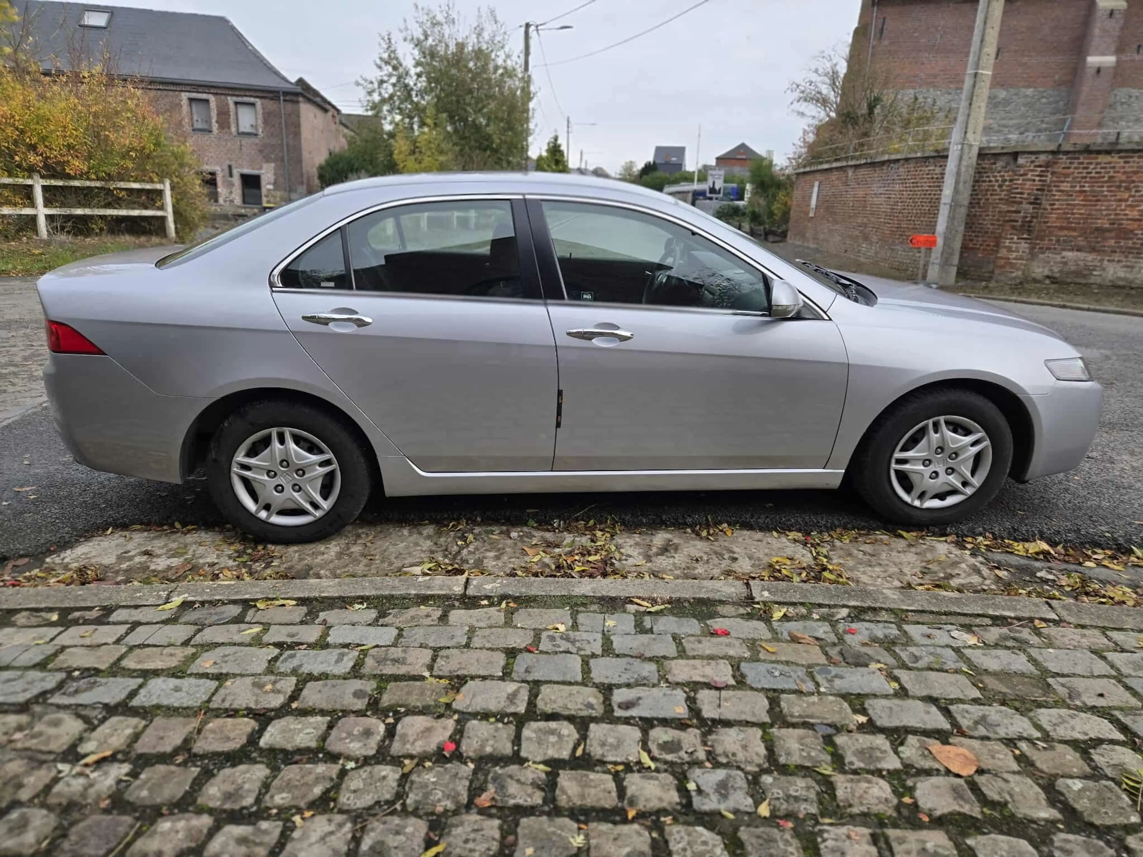 Honda Accord Accord 2.0 i 69000Km 1er propriétaire — photo 7