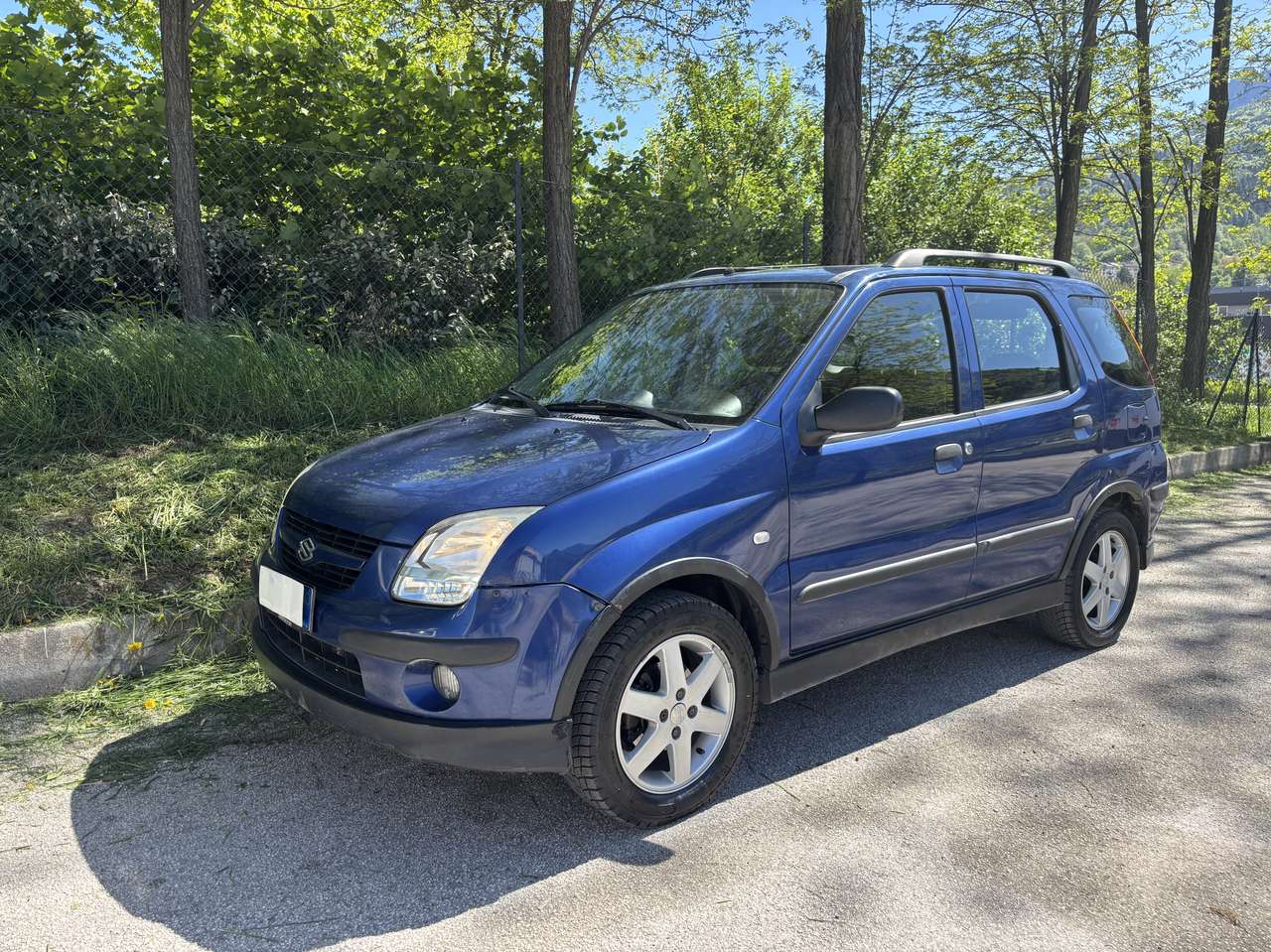 Suzuki Ignis Ignis 1.5 Deluxe 4wd