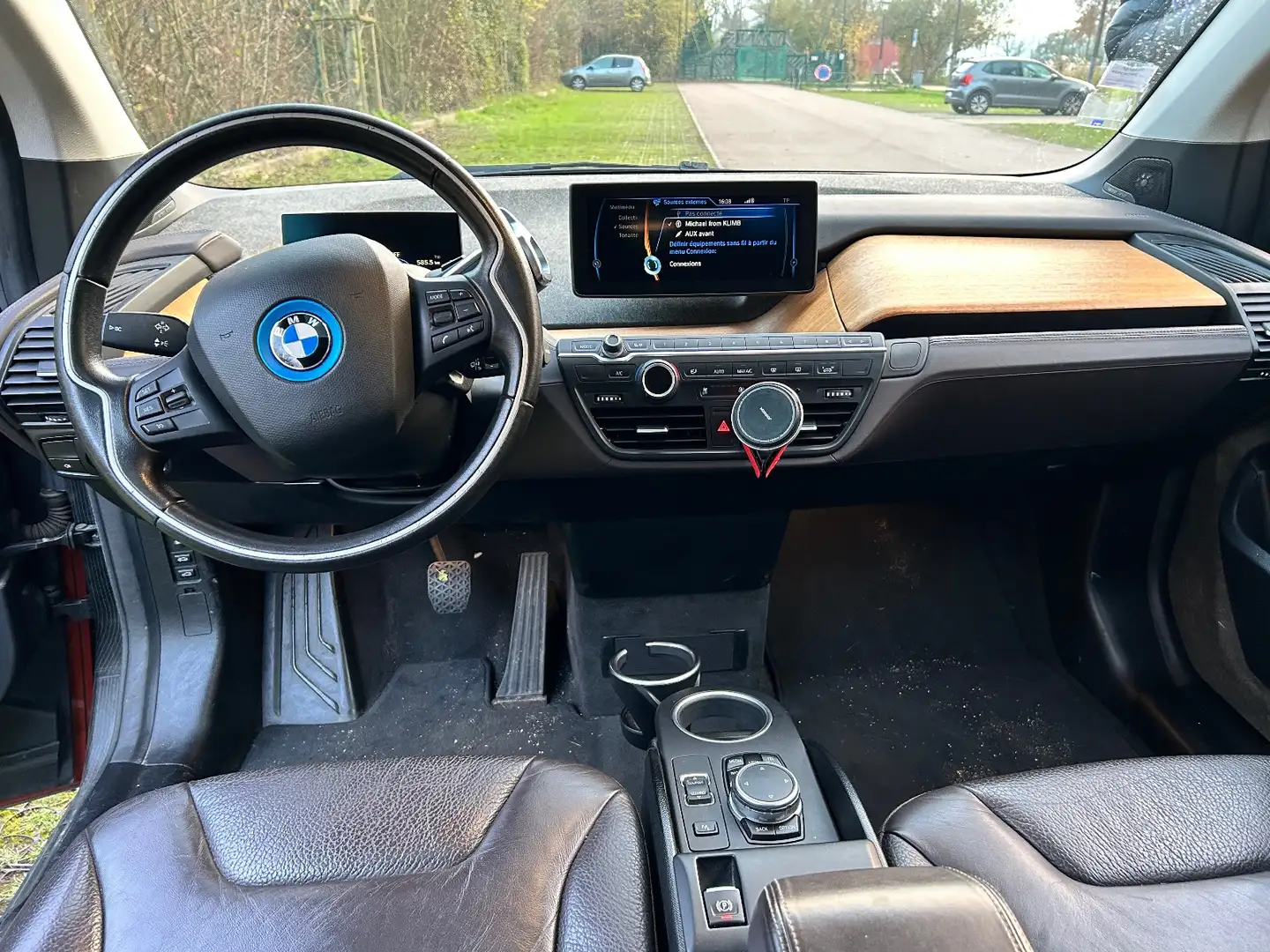 BMW i3 i3 170 ch Atelier avec prolongateur d\u0026apos;autonomie A Oranje - 2