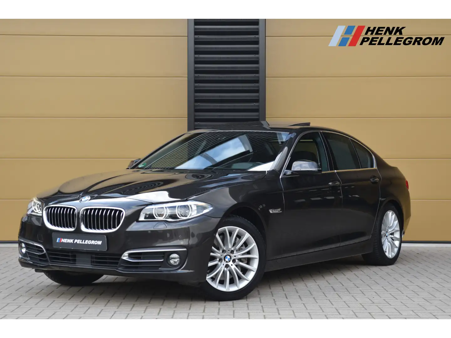 BMW 528 5-serie 528xi Luxury Edition * Softclose * Trekhaa Marrón - 1