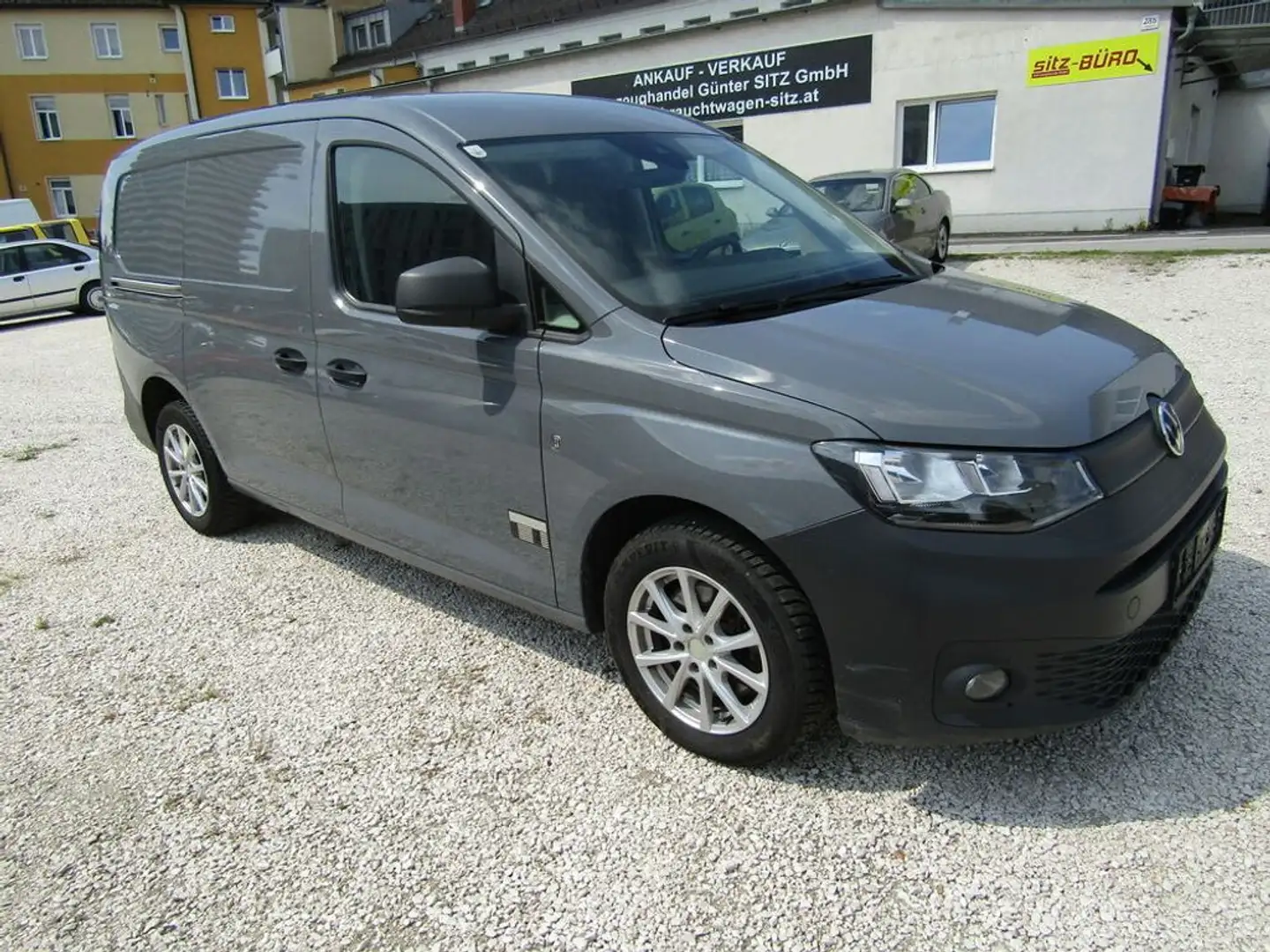 Volkswagen Caddy Basis Maxi Grau - 2