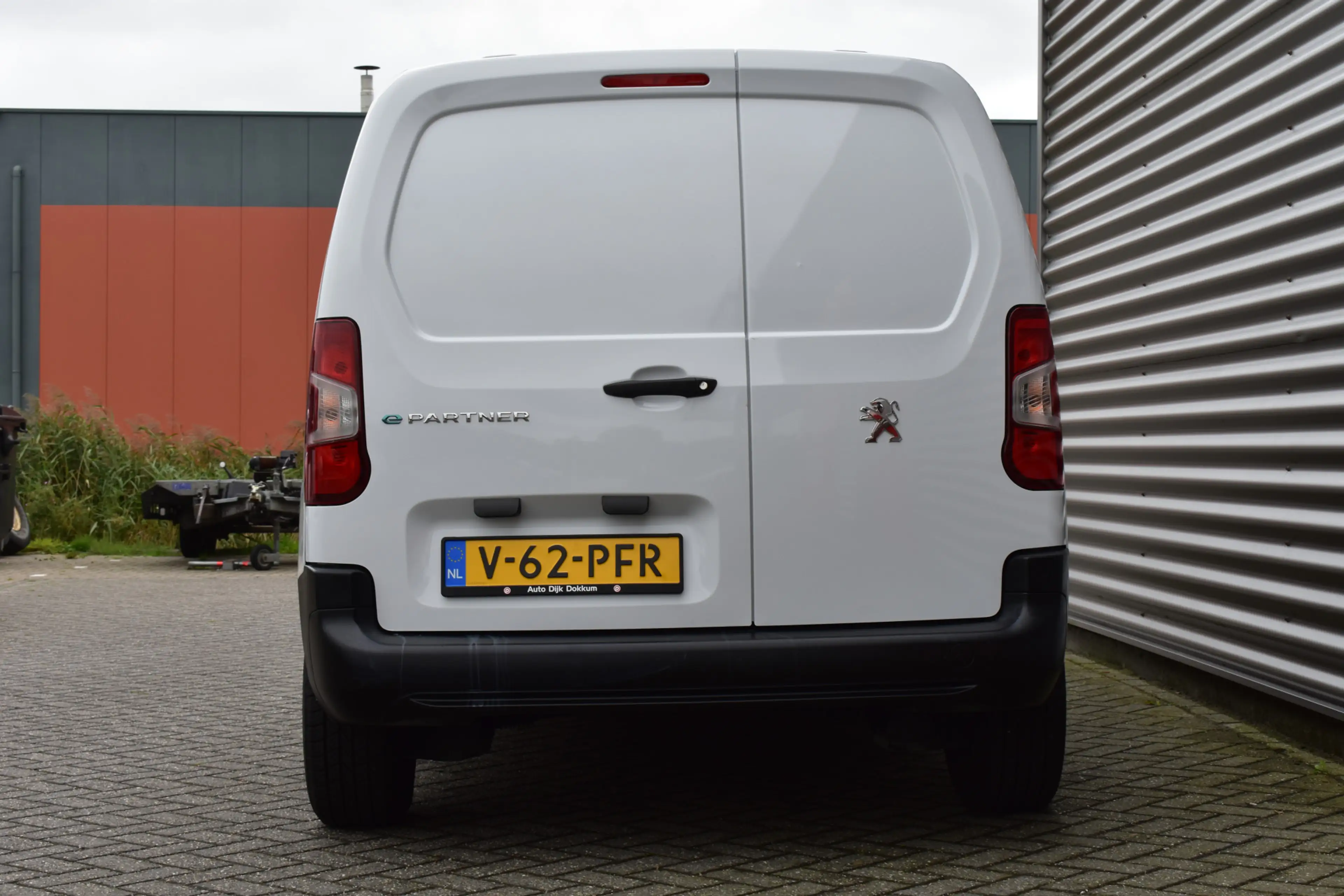 Peugeot Partner e-Partner Pro 50 kWh Airco | Cruise | Bluetooth — photo 29