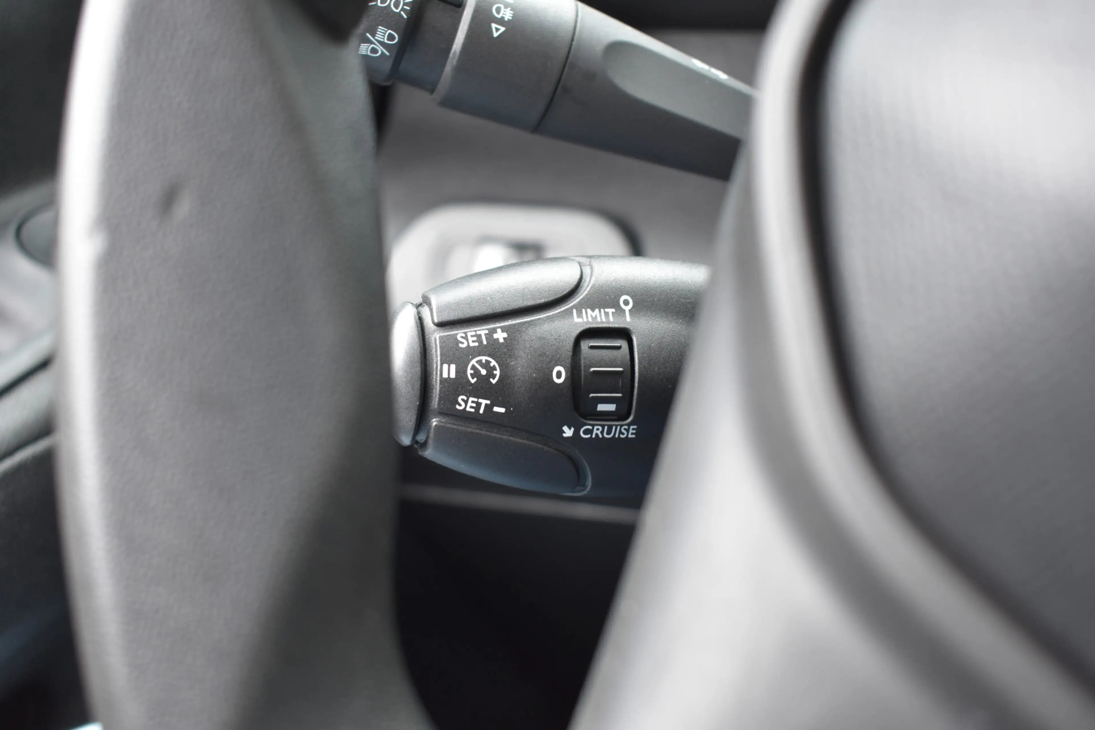Peugeot Partner e-Partner Pro 50 kWh Airco | Cruise | Bluetooth — photo 9