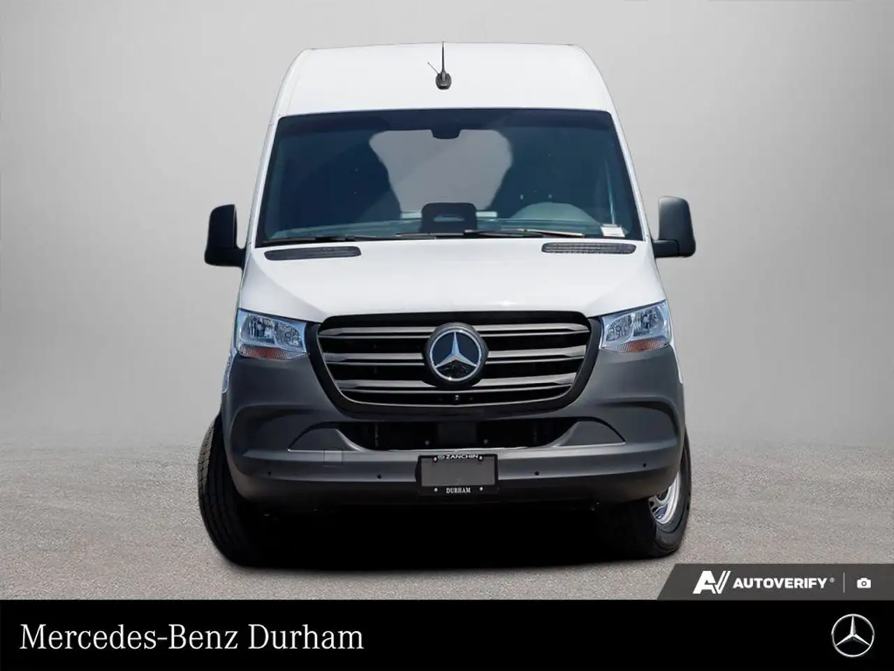 Mercedes-Benz eSprinter снимка Mercedes-Benz eSprinter