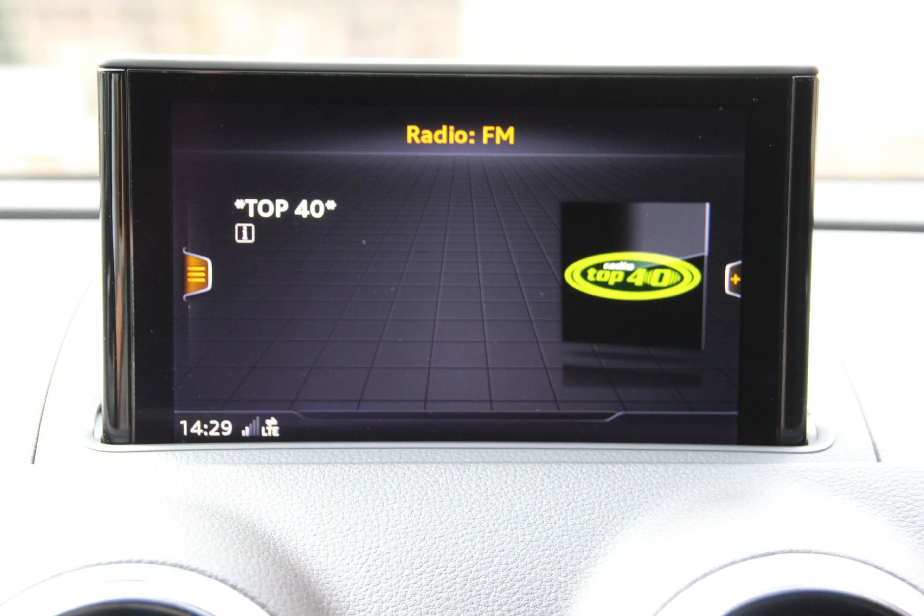 Audi A3 Sportback 40 TDI quattro sport — photo 15