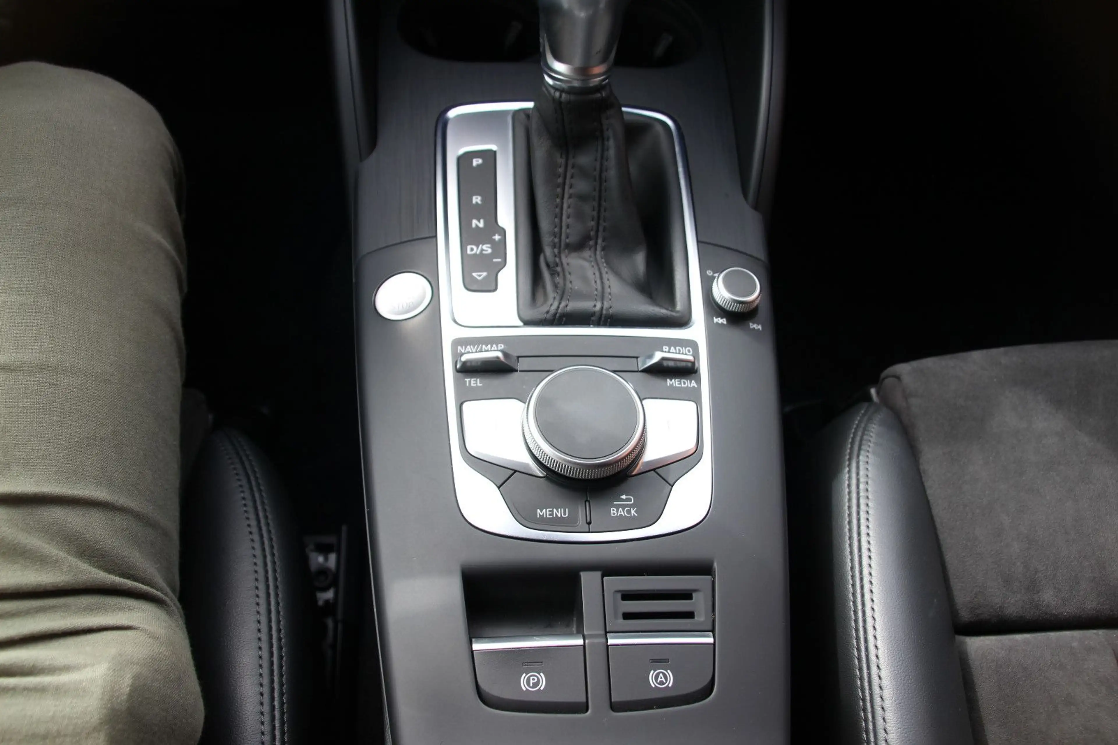 Audi A3 Sportback 40 TDI quattro sport — photo 20