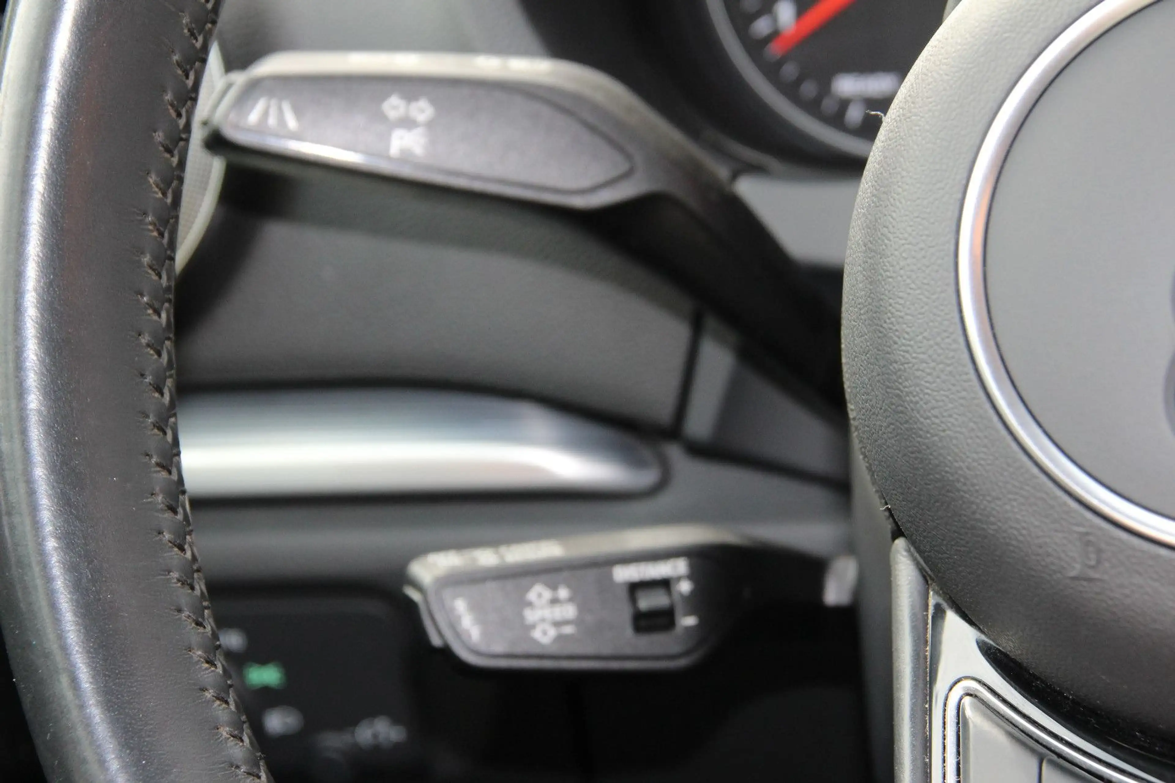 Audi A3 Sportback 40 TDI quattro sport — photo 24