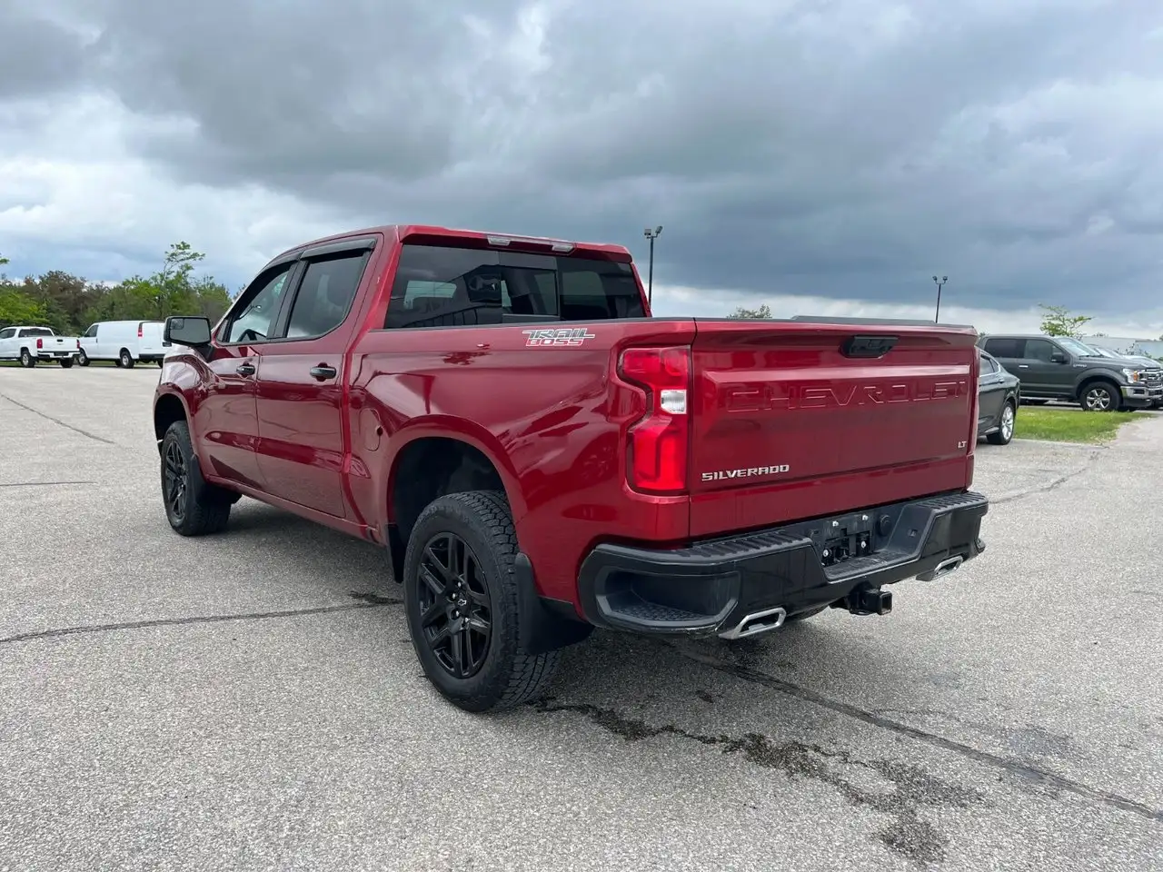 Chevrolet Silverado 1500 photo Chevrolet Silverado 1500