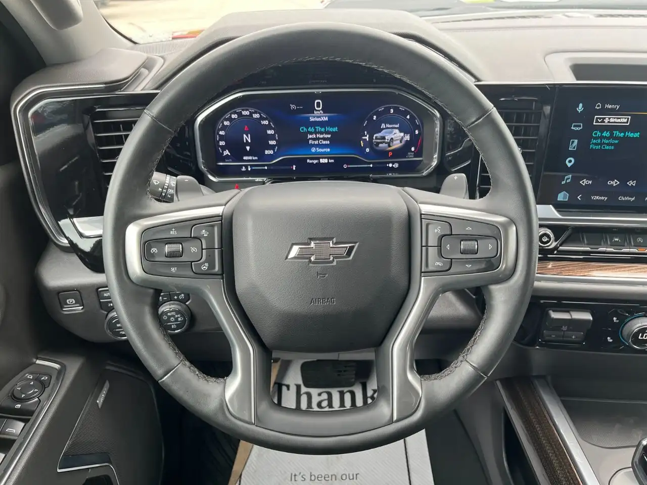 Chevrolet Silverado 1500 photo Chevrolet Silverado 1500