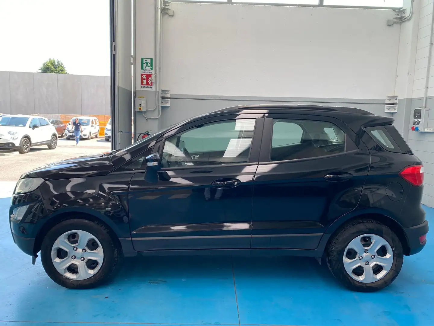 Ford EcoSport 1.0 ecoboost Plus 100cv my19 Negro - 2