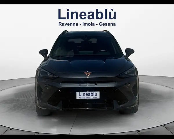 Cupra Formentor view 8