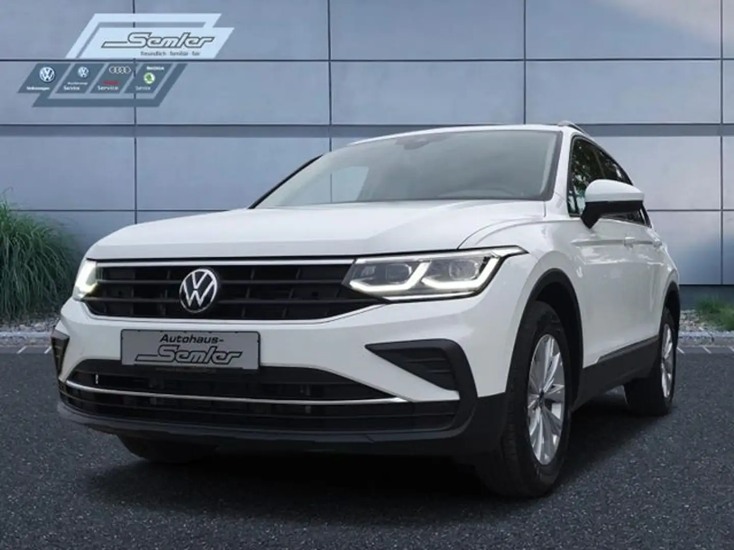 Volkswagen Tiguan Life 1.5 TSI DSG ACC MATRIX R-KAM NAVI Weiß - 1