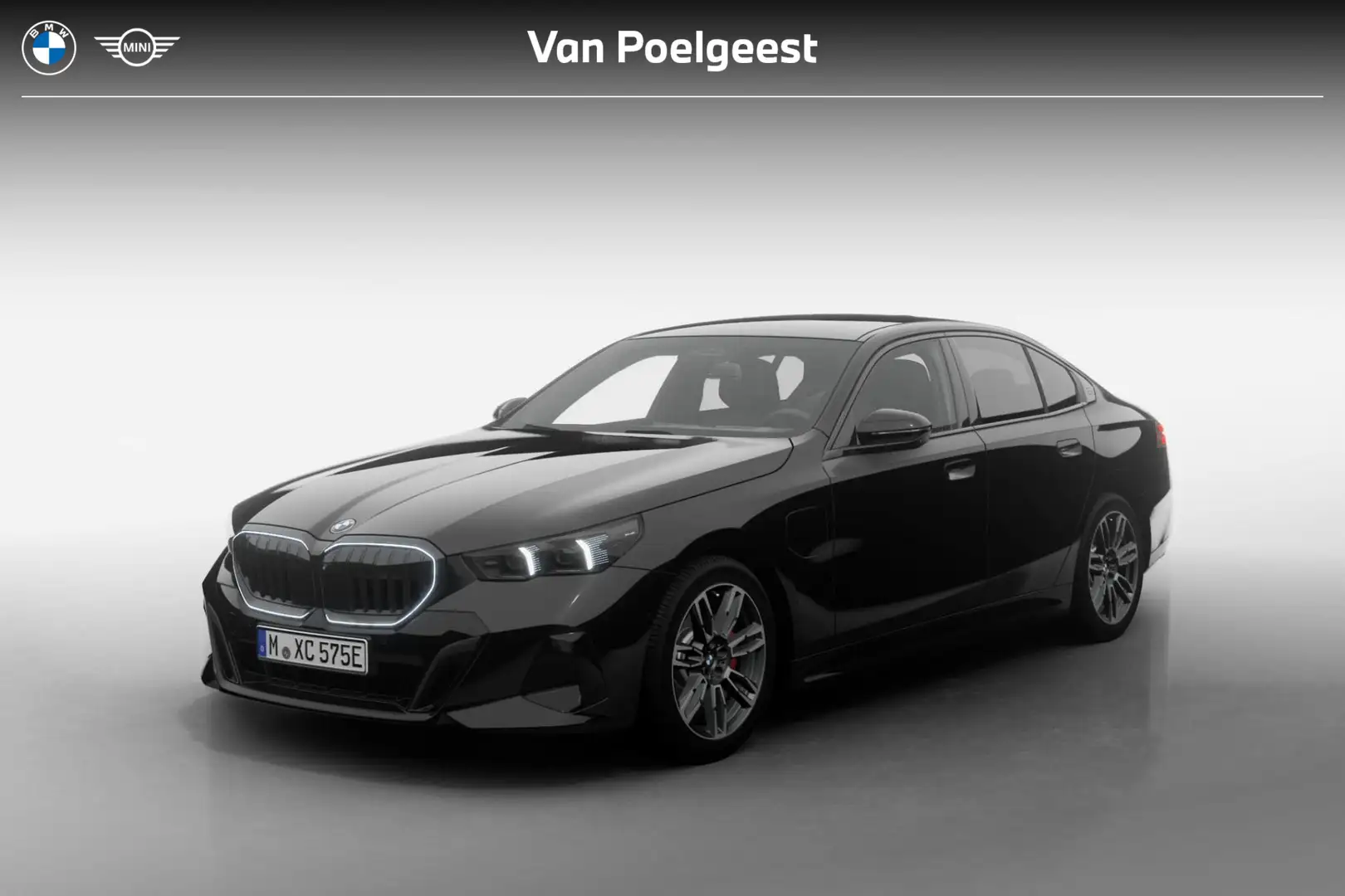 BMW 530 5 Serie Sedan 530e M Sport Edition | M Sport Pro | Zwart - 1