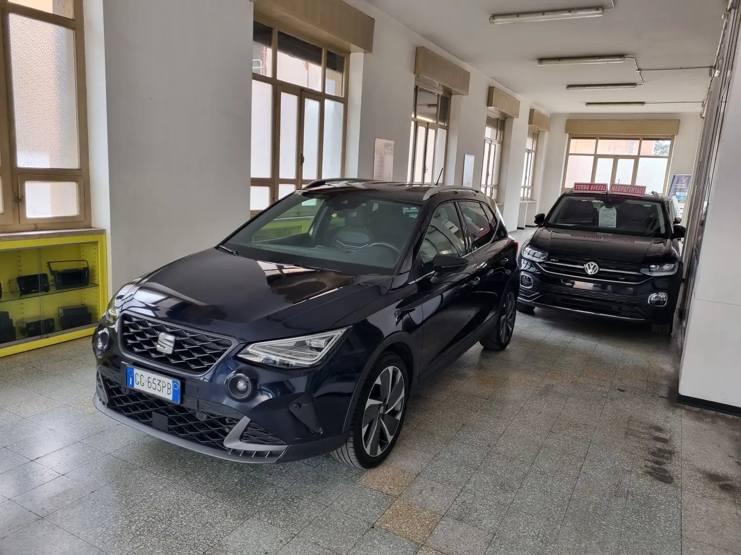 SEAT Arona Arona 1.0 TGI FR TELECAMERA, NAVI, TAGLIANDI SEAT Blu/Azzurro - 2