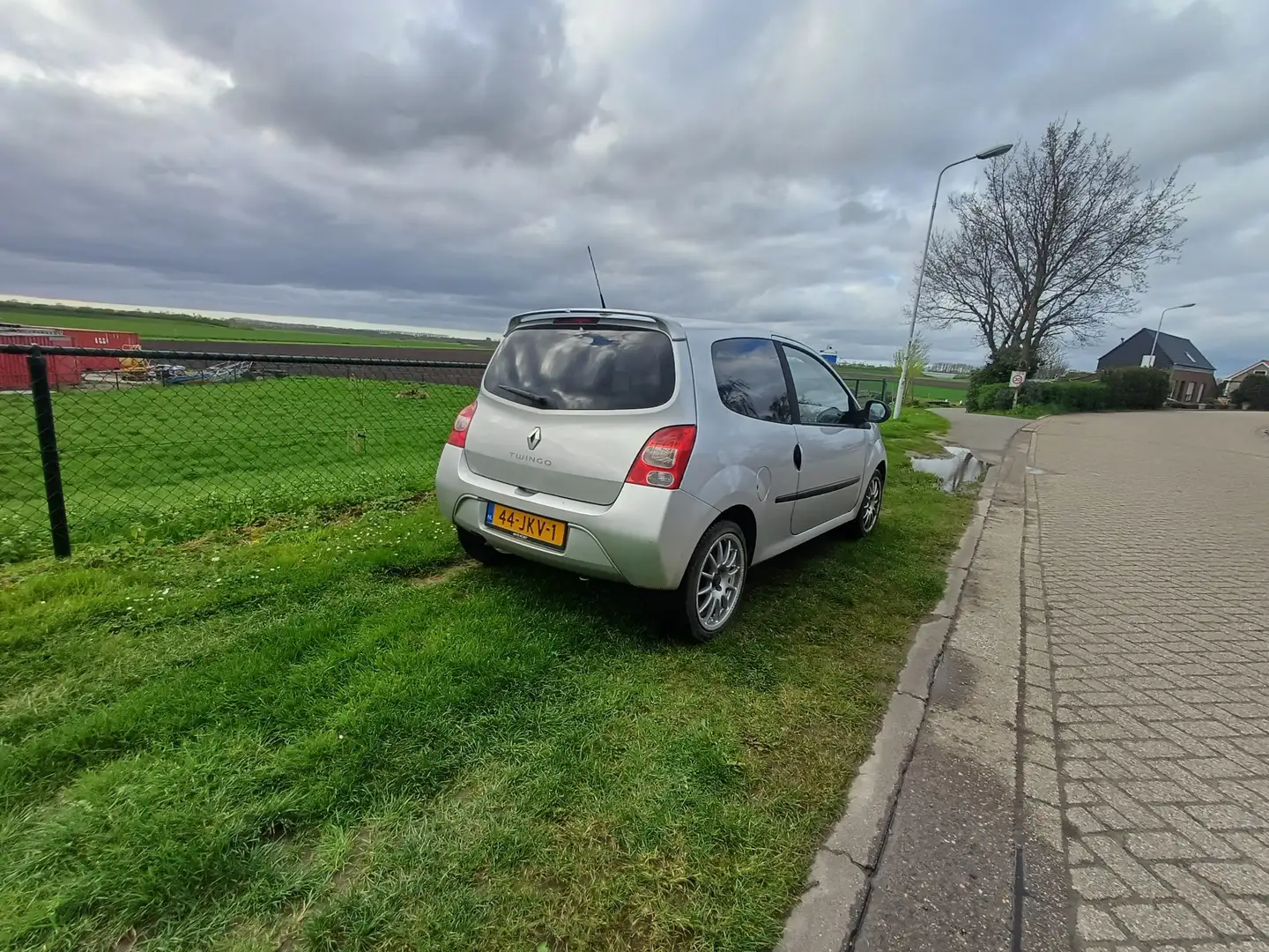 Renault Twingo 1.1 Dynamique Zilver - 2