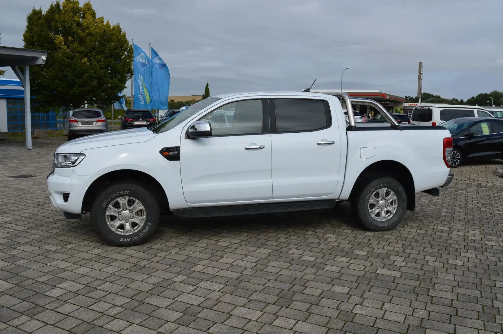 Ford Ranger XLT Doppelkabine 4x4+AHK Weiß - 2
