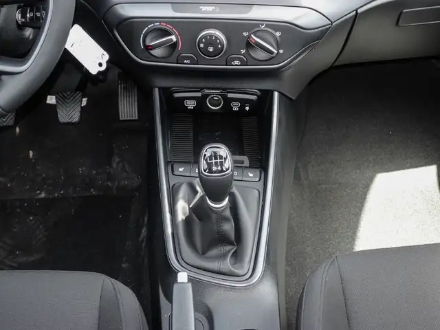 Hyundai I20 view 9