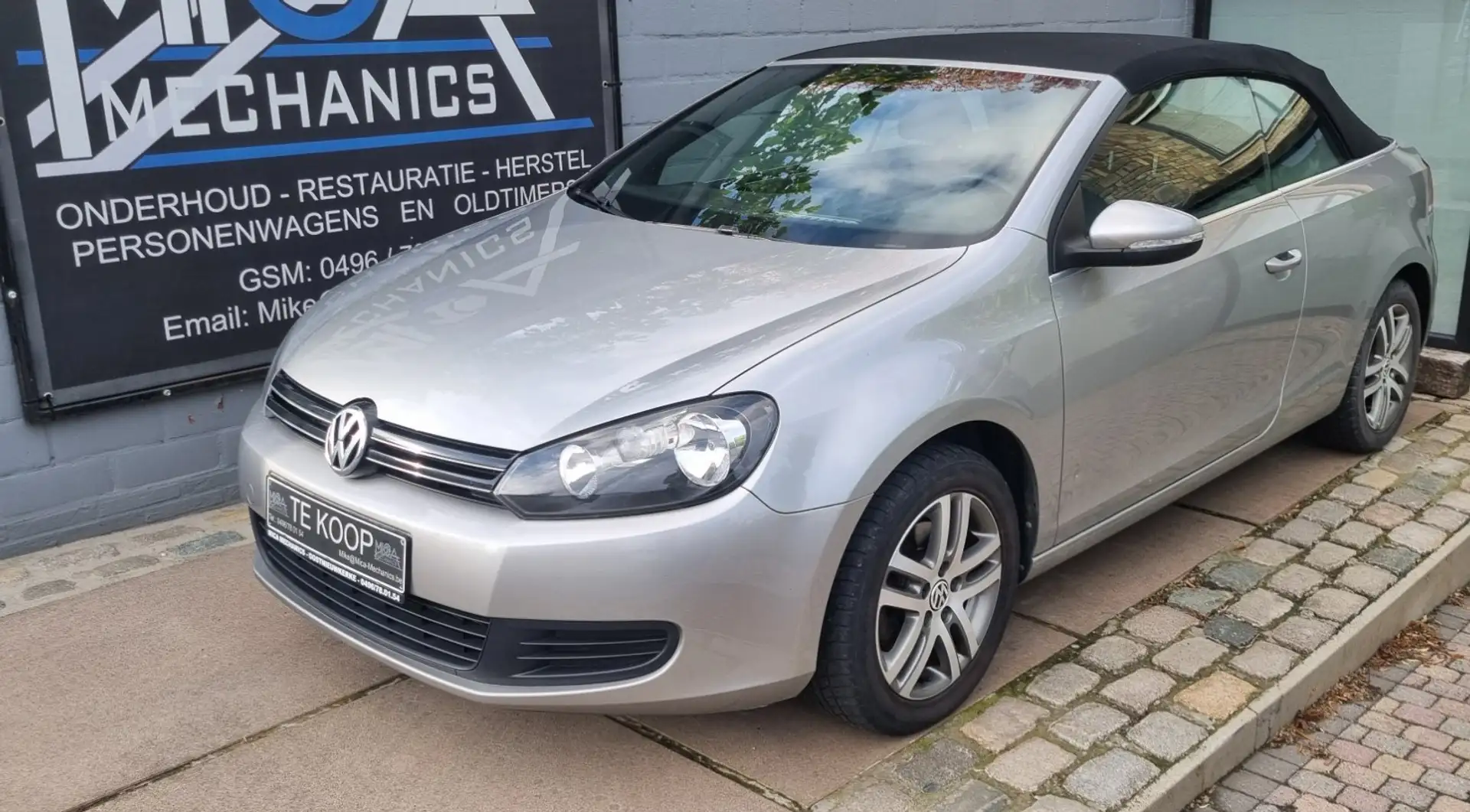 Volkswagen Golf Cabriolet Golf Cabrio 1.6 TDI BlueMotion Technology Grijs - 1