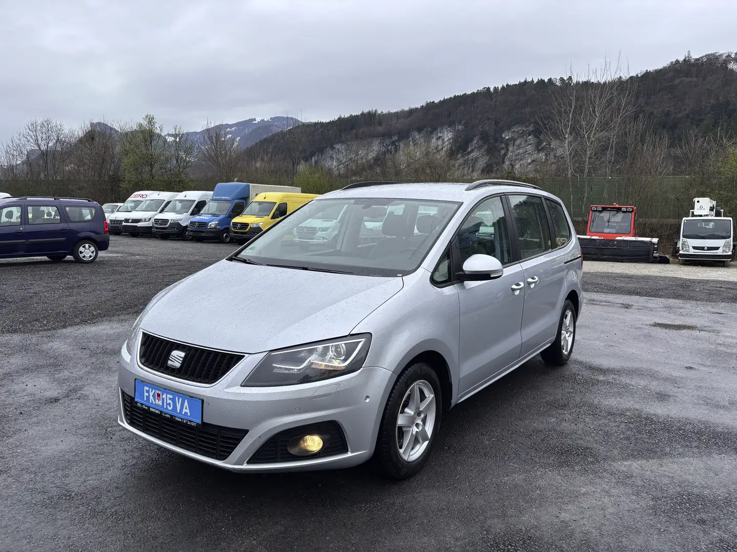 SEAT Alhambra 2.0 TDI Style Tempomat Navi Klima Grau - 1