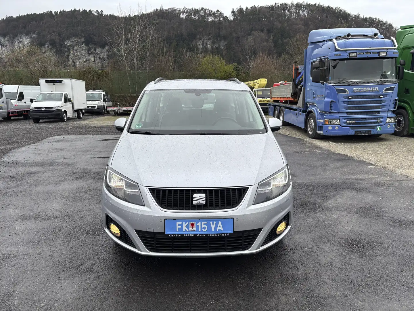 SEAT Alhambra 2.0 TDI Style Tempomat Navi Klima Grau - 2