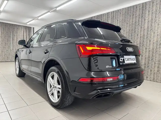 Audi Q5 view 6