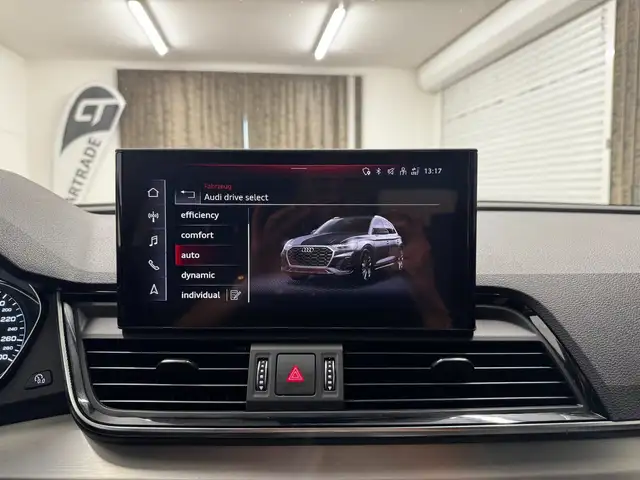 Audi Q5 view 24