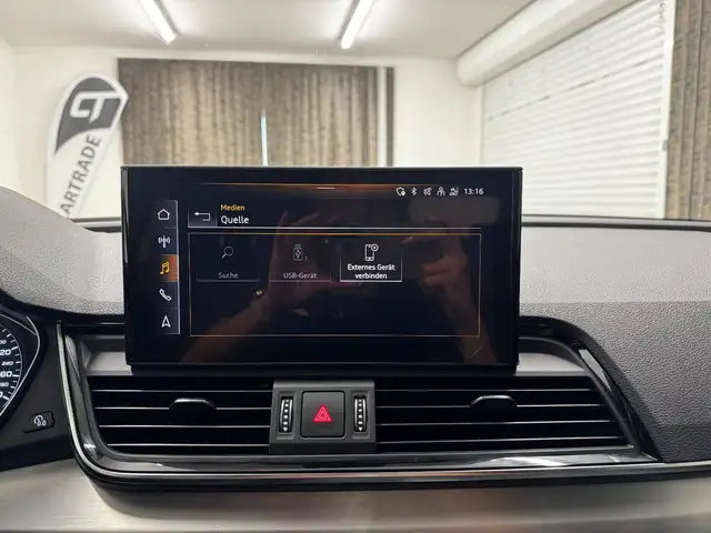 Audi Q5 view 20