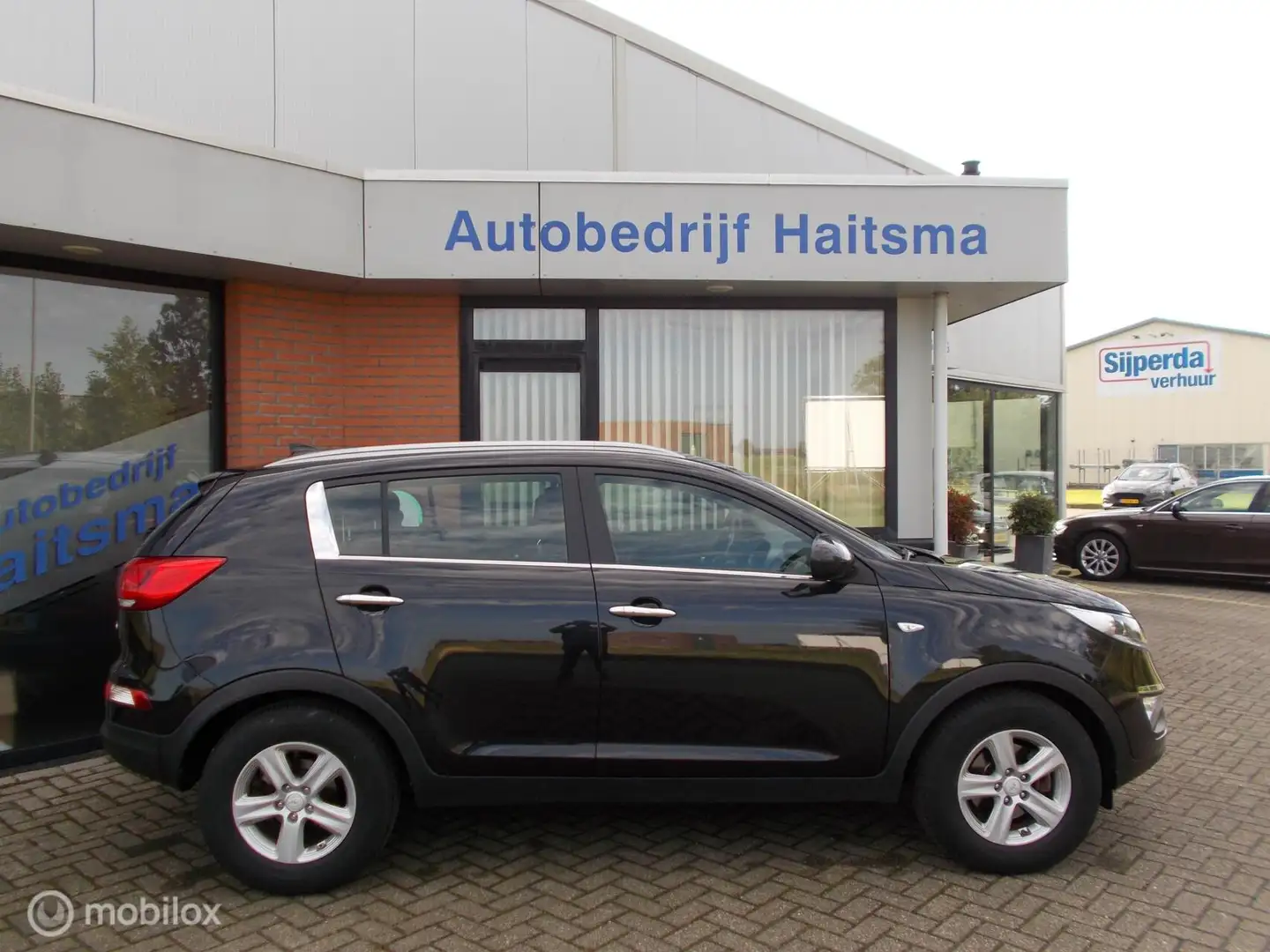 Kia Sportage 1.6 GDI X-treme ComfortLine Navi | Cruise | PDC Zwart - 2