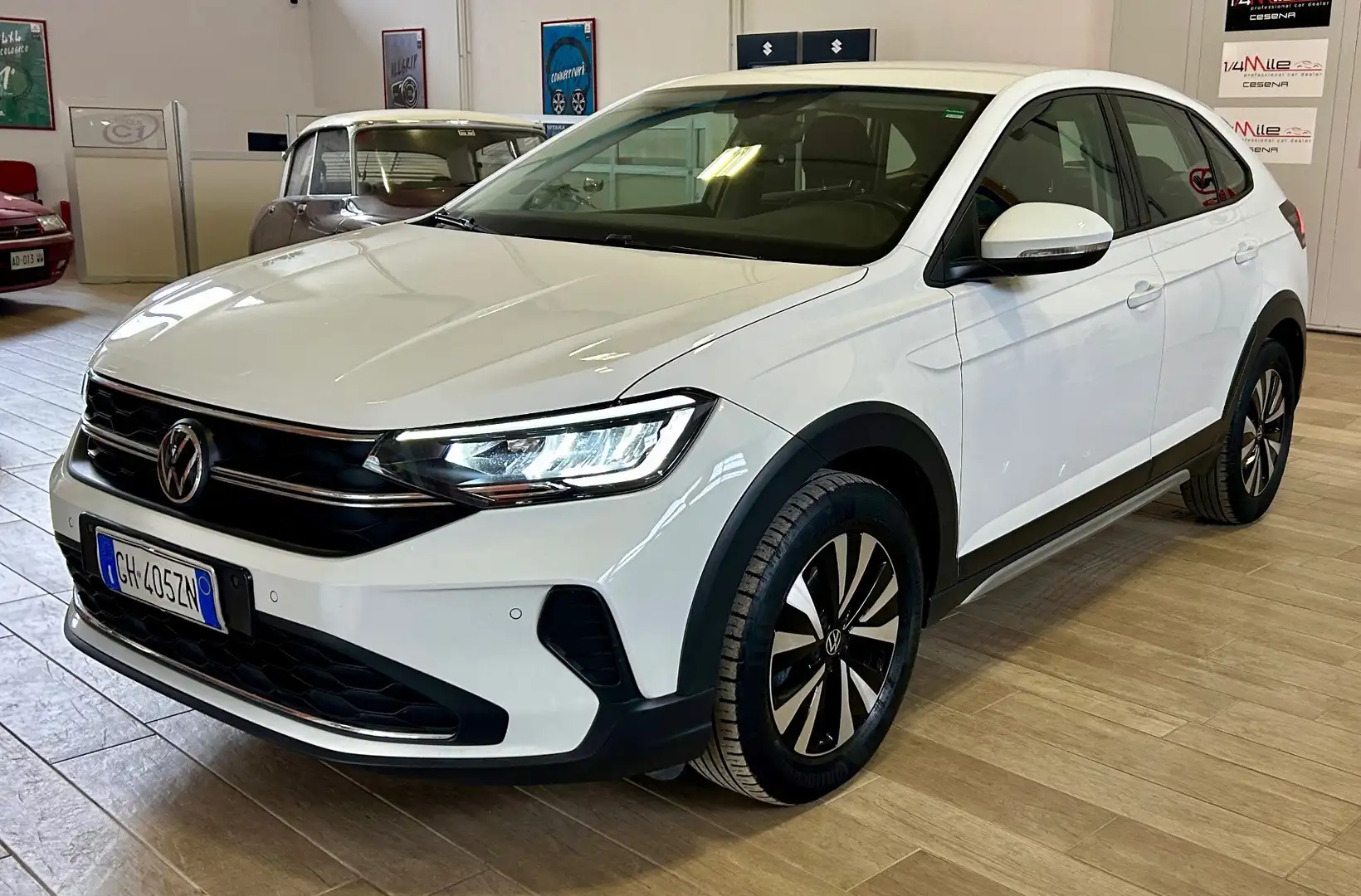 Volkswagen Taigo Taigo 1.0 TSI 95 CV Life Blanc - 1