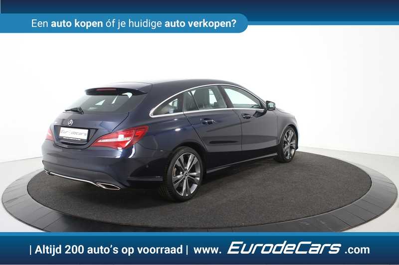 Mercedes-Benz CLA 180 Shooting Brake AMG *Leer*Navigatie* — photo 7