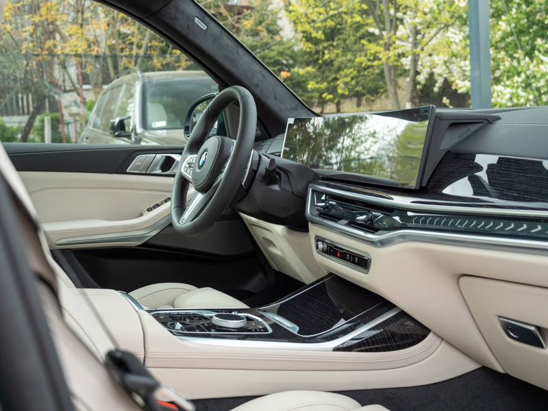 BMW X7 40d M SPORT.LUFTFE.SOFTCL.PANO..5/100.2STÜCK — photo 14