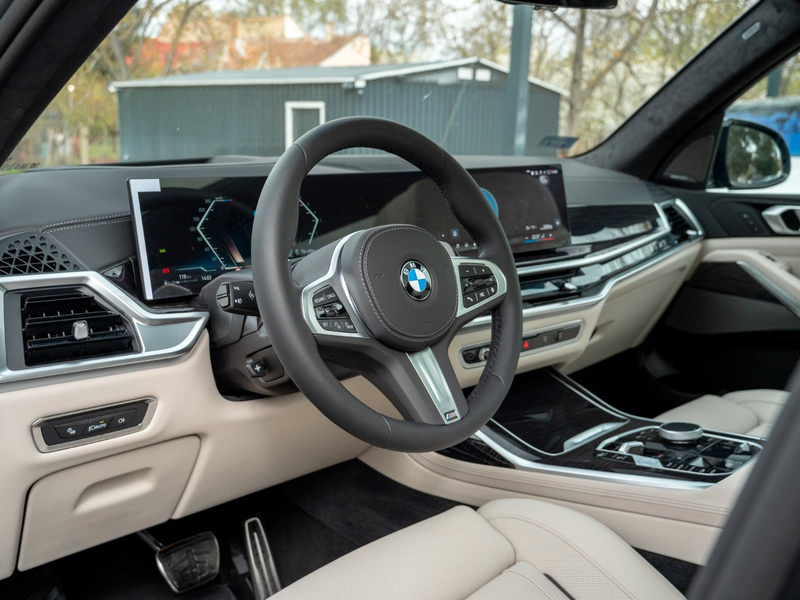 BMW X7 40d M SPORT.LUFTFE.SOFTCL.PANO..5/100.2STÜCK — photo 12
