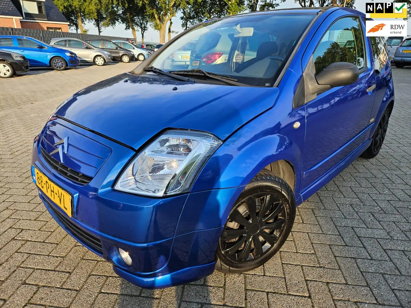 Citroen C2 1.4i VTR 2004. Mistlampen/Spoiler etc.. APK 09-202 Blauw - 1