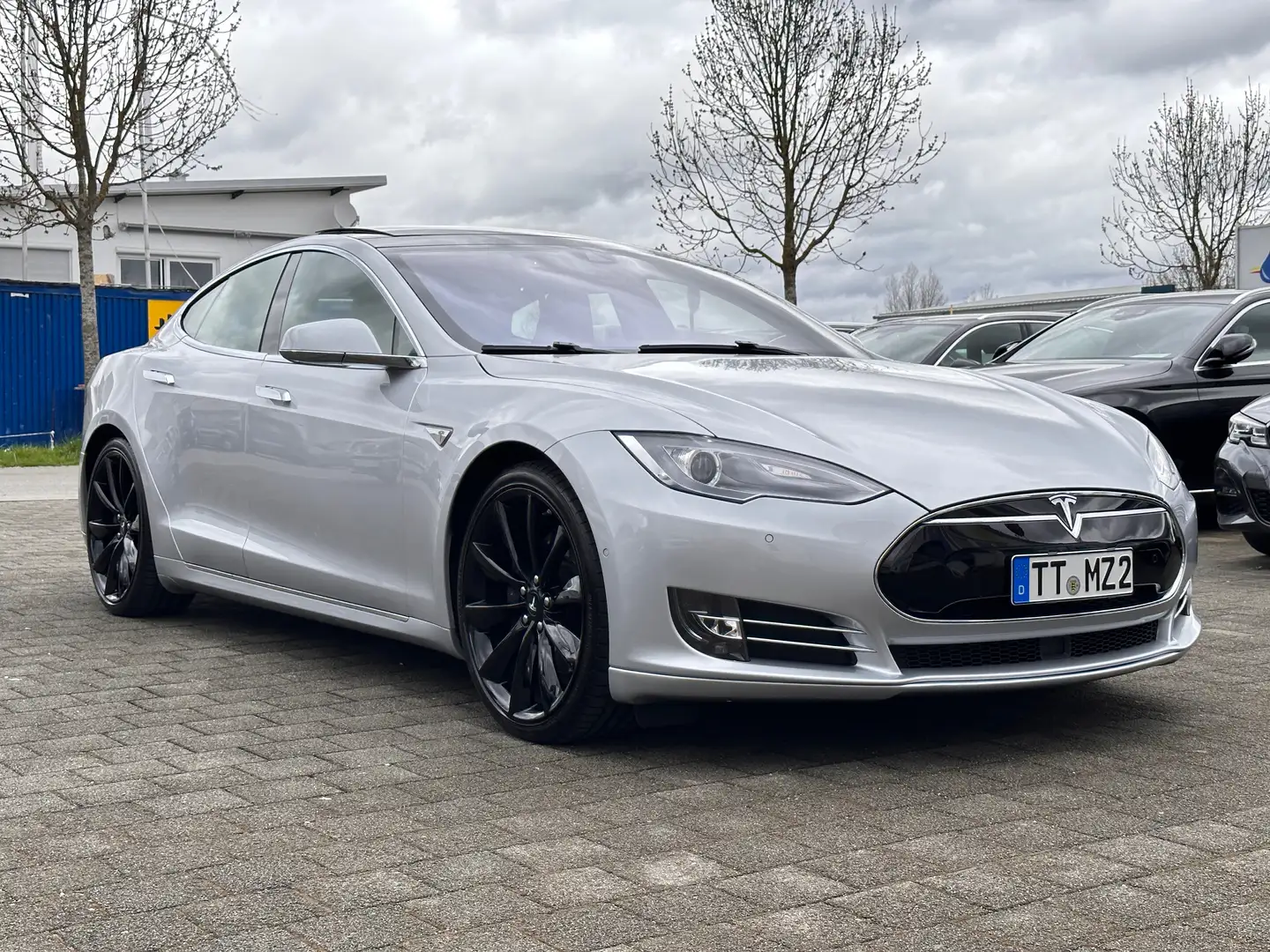 Tesla Model S P85D+ Performance Pano Luft 21" Von Sinnen+ AP 1.0 Srebrny - 1
