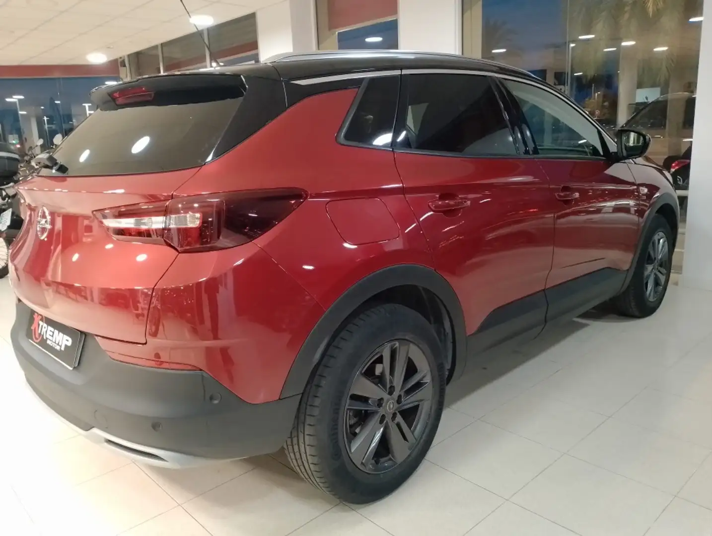 Opel Grandland X 1.5CDTi S&S Excellence 130 Rojo - 2