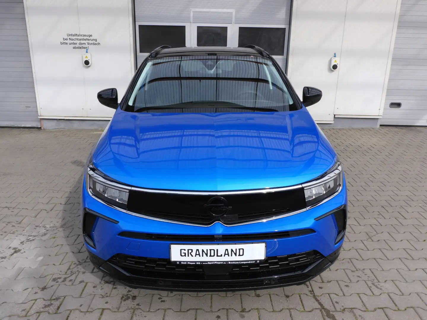 Opel Grandland 1.2 DI Automatik GS Line mit Anhängerkupplung Blau - 2