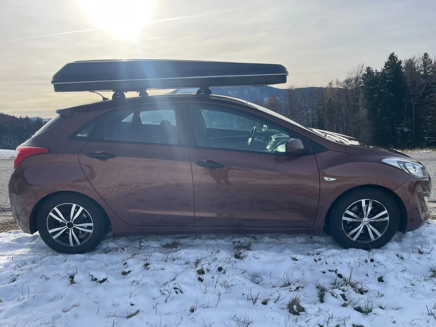 Hyundai i30 i30 CW 1,4 CVVT Europe Europe Braun - 2